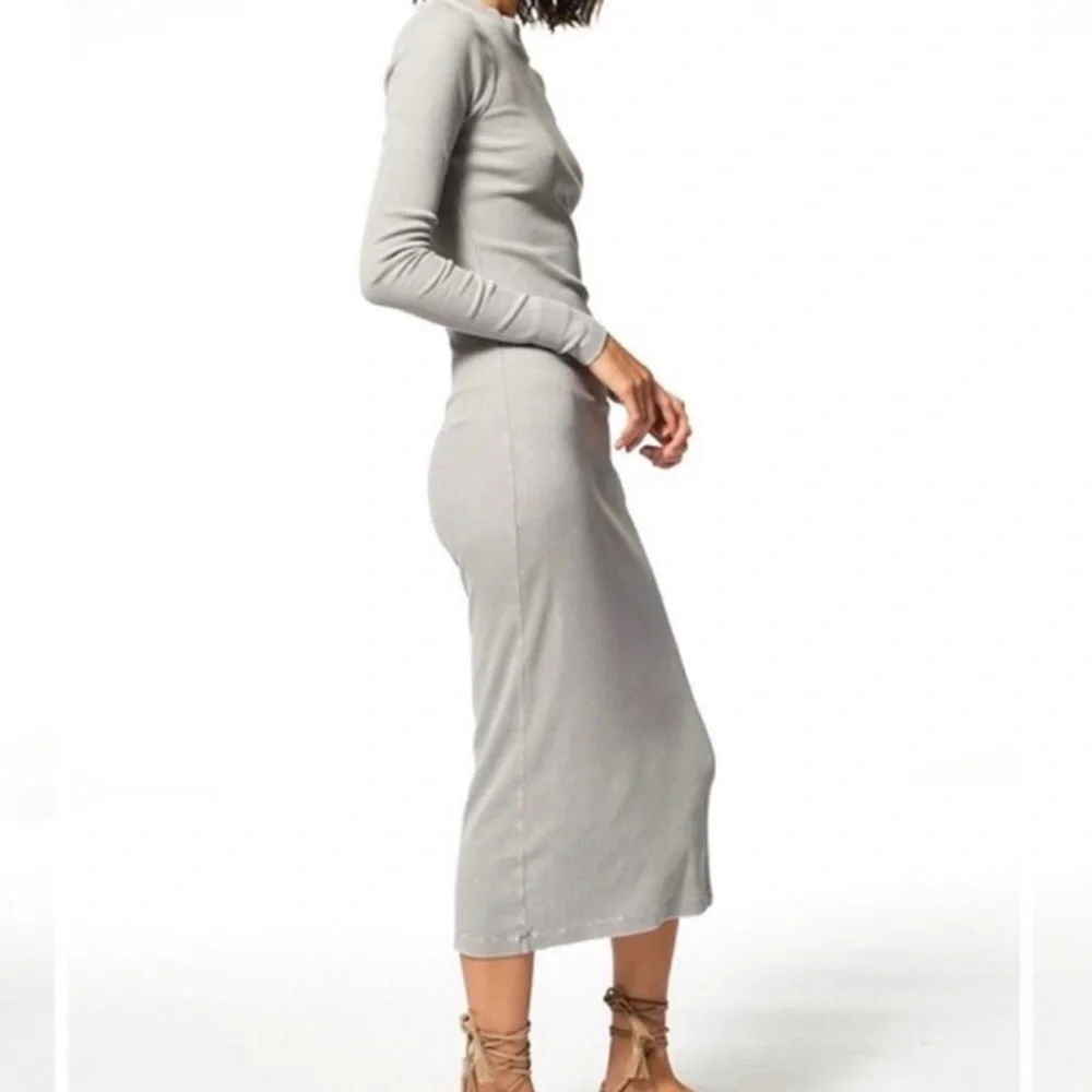 Young Fabulous and Broke long sleeve ribbed mock neck midi dress 🤍 - Picture 4 of 4